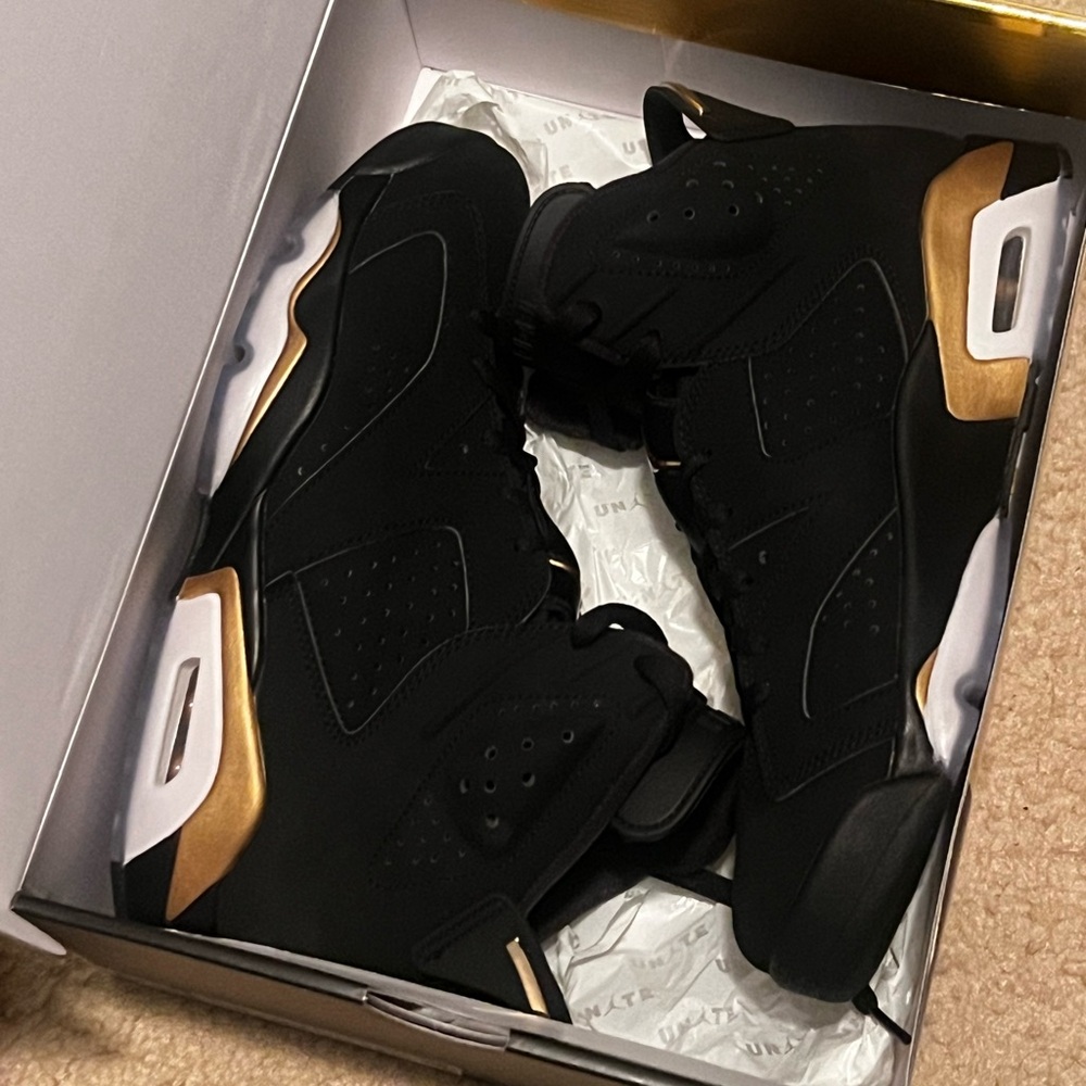 Air Jordan 6 DMP